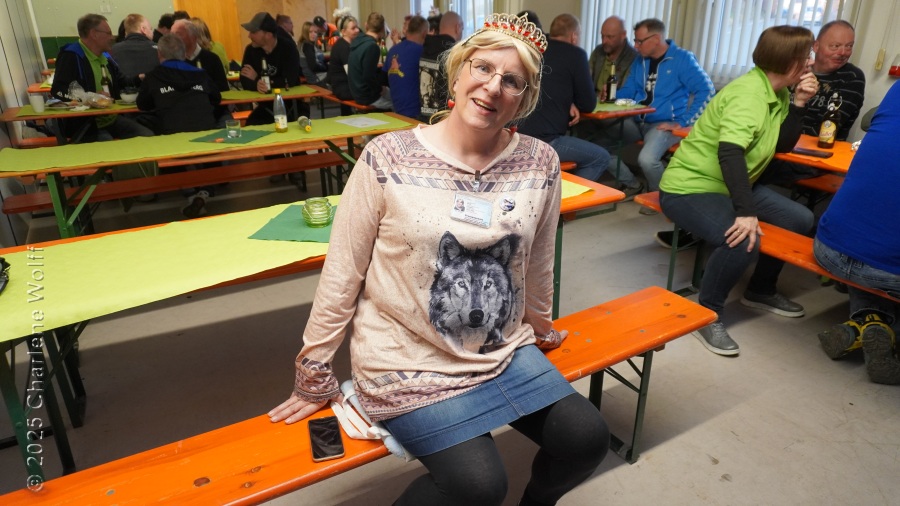 Königin Charlene Wolff beim Vereinsschießen